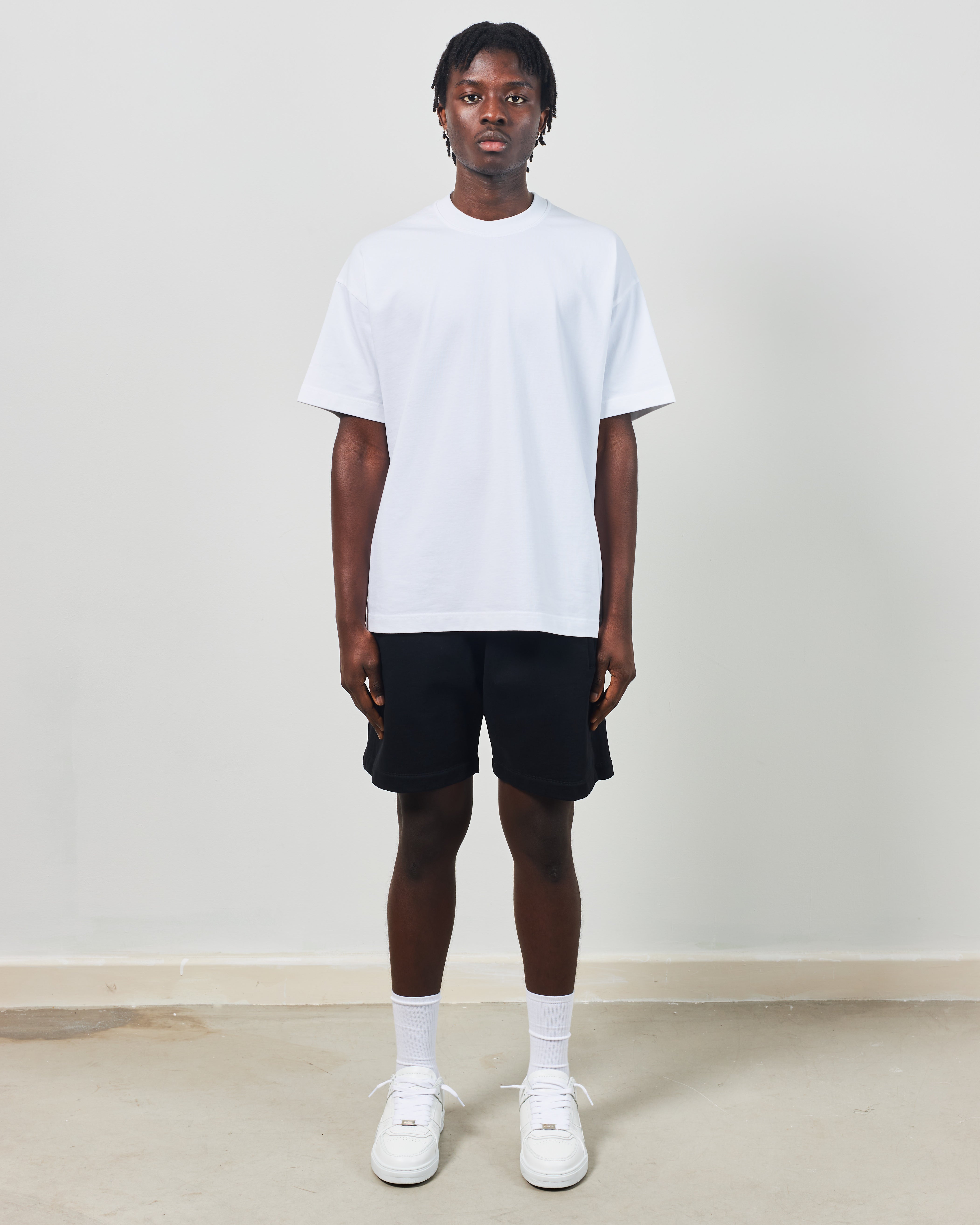 HEAVYWEIGHT SHORTS - JET BLACK